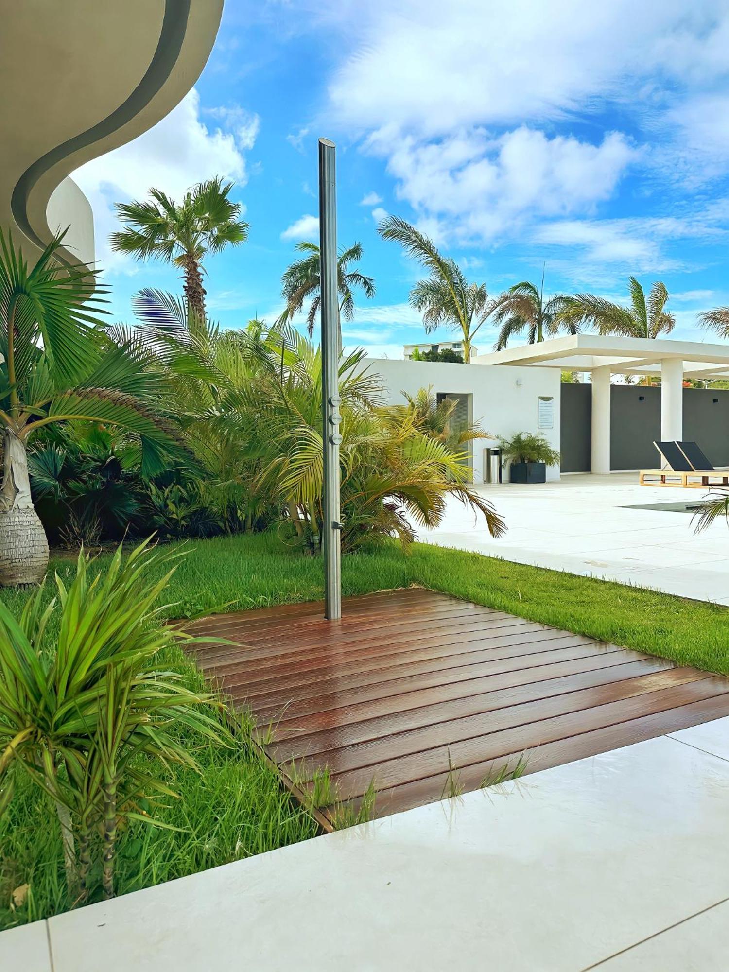 Mullet Bay Suites - Your Luxury Stay Awaits Cupecoy  Esterno foto